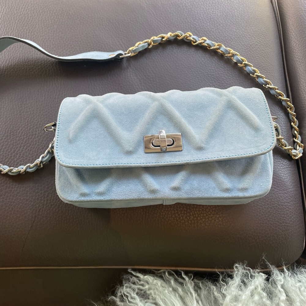 Baby blue bag